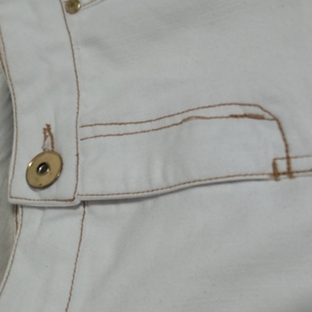 (X-61) SALE! White Jean Maxi Skirt Great Condition Factory Distressed Hem - Picture 10 of 10